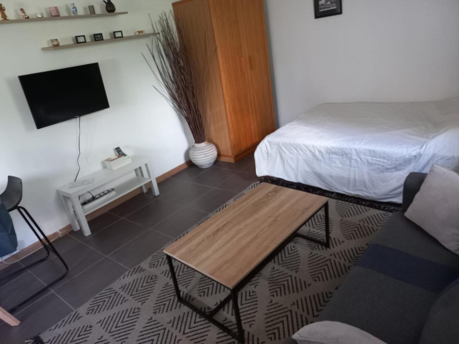 Maisonnette Au Calme Gennevilliers Exteriér fotografie