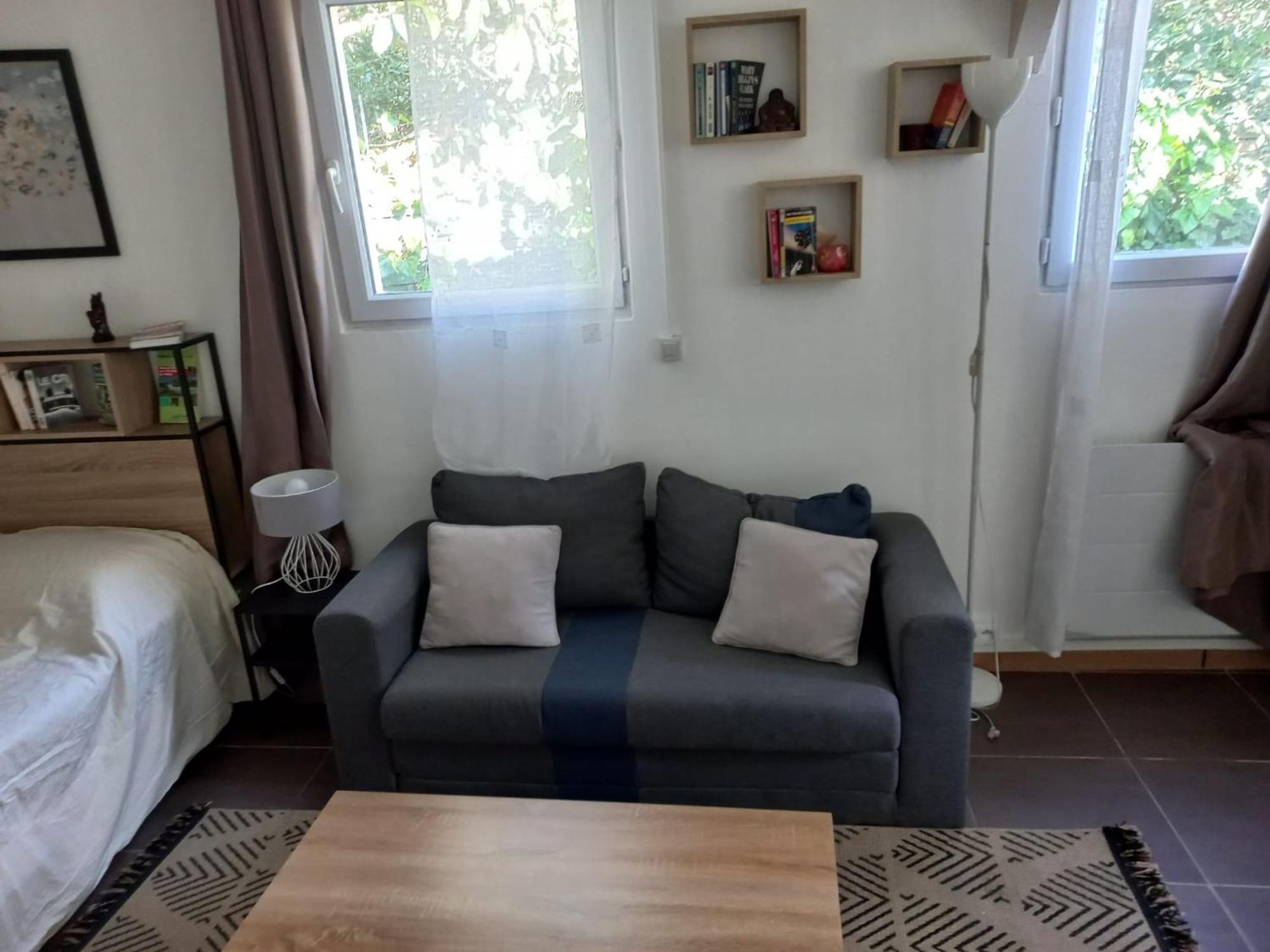 Maisonnette Au Calme Gennevilliers Exteriér fotografie