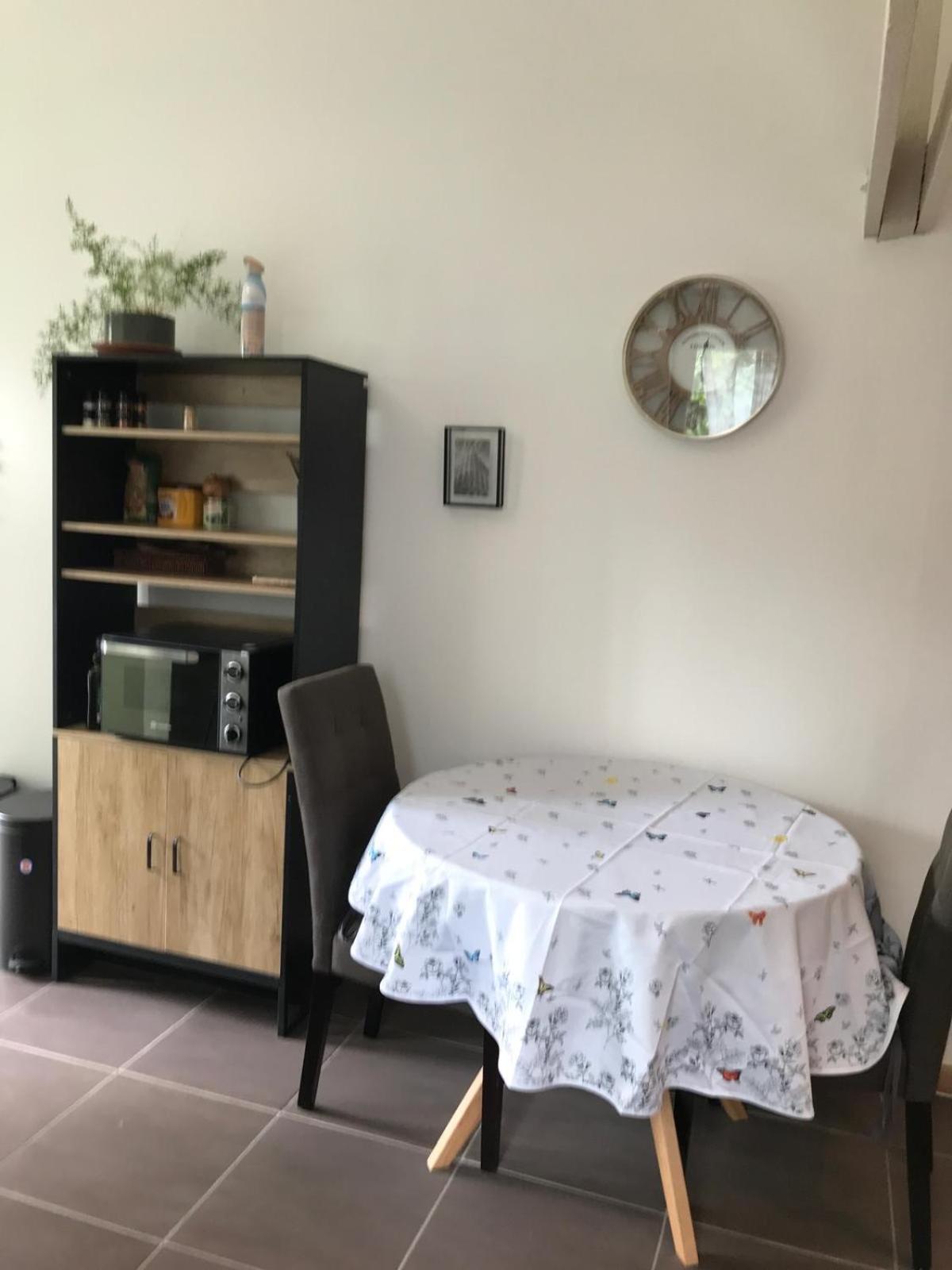 Maisonnette Au Calme Gennevilliers Exteriér fotografie