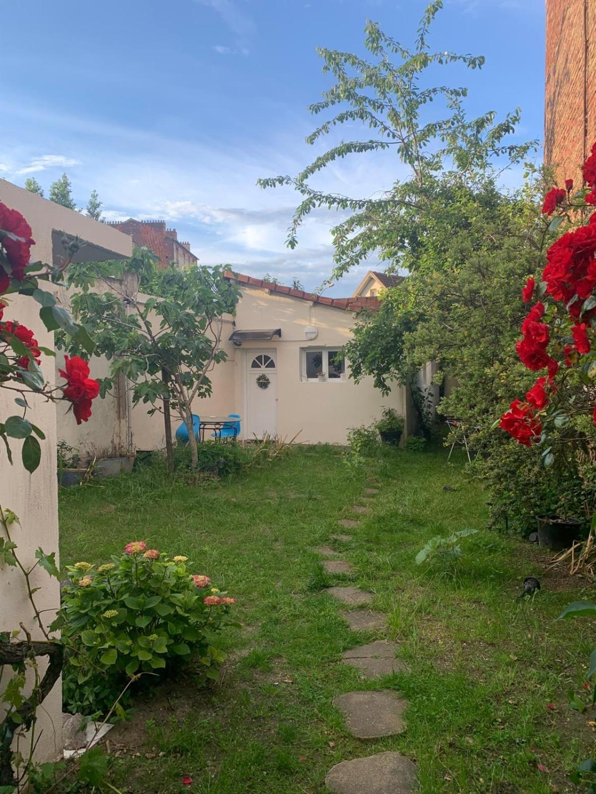 Maisonnette Au Calme Gennevilliers Exteriér fotografie